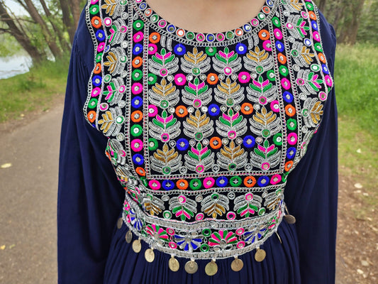 Elanur Blue
